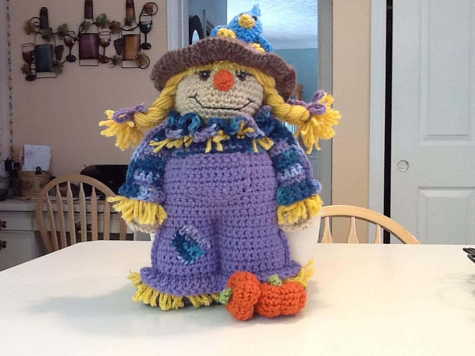 Amigurumi Hayleigh the little scarecrow crochet pattern