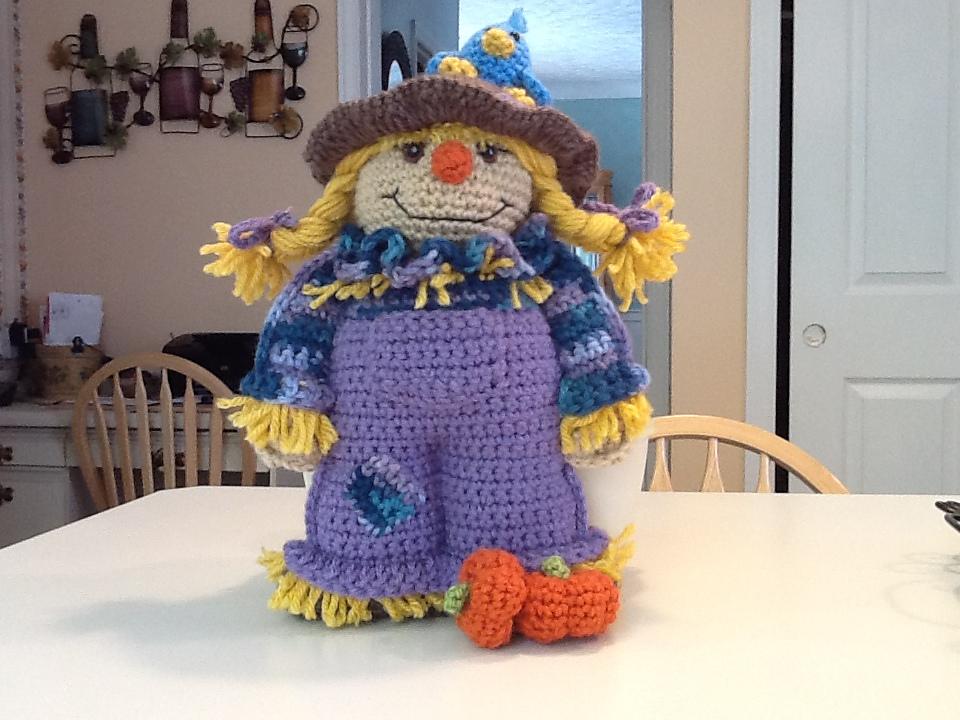 Amigurumi Hayleigh the little scarecrow crochet pattern