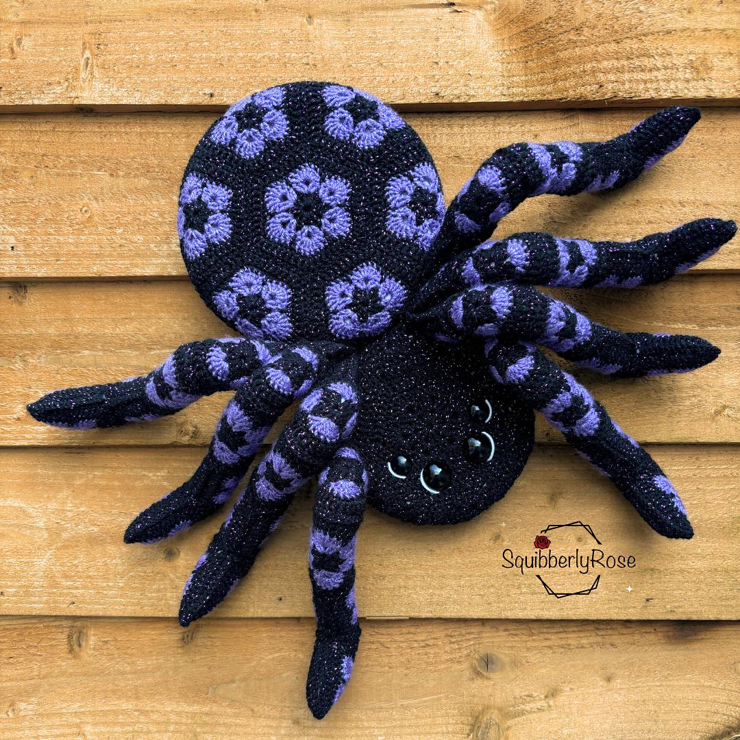 African Flower Spider Wreath