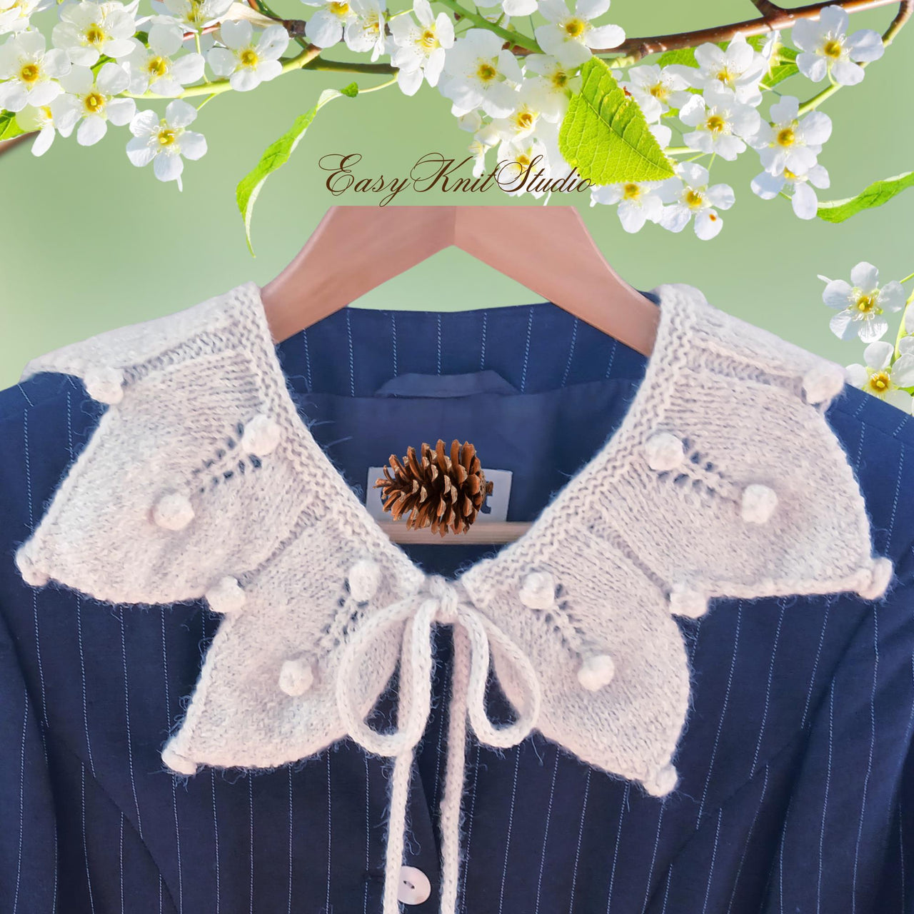 Leaf Collar Neck Warmer Knitting Pattern