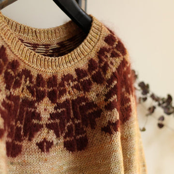 Orchard tales pullover