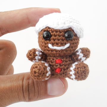 Mini Gingerbread Man Crochet Pattern