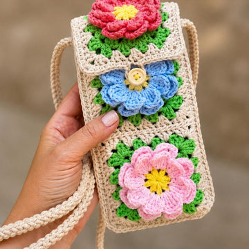 Granny square mobile phone bag crochet pattern T15