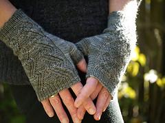 Curling Neckwarmer and Mitts