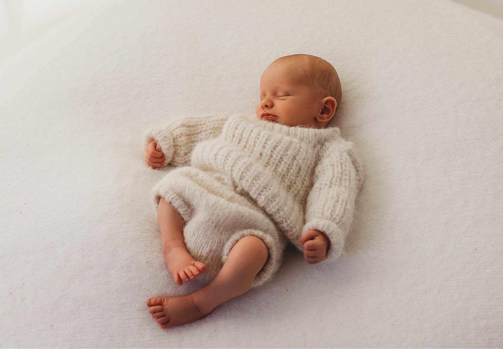 Arthur sweater and bloomers