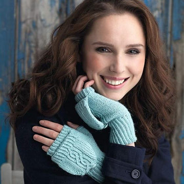 Forget-Me-Not Mittens