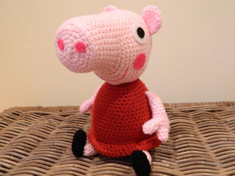 Peppa Pig plush amigurumi