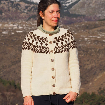 Squirrel Nest Cardigan