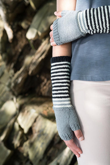 True Stripe Mitts