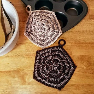 Spikes and Stripes Potholder