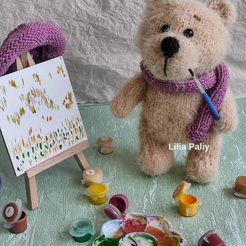 Artist Bear