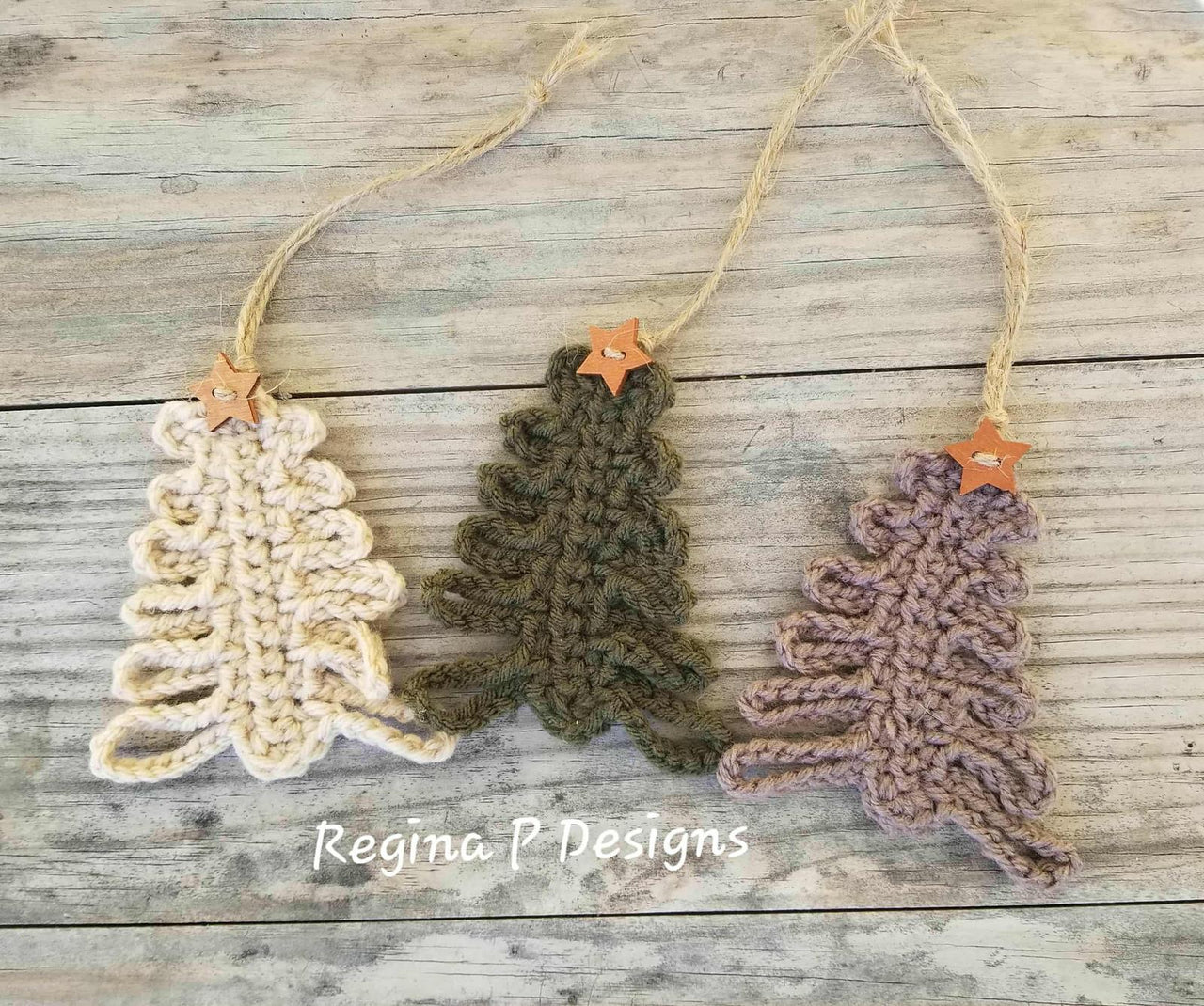 Looped Christmas Tree