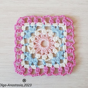 Bright crochet square