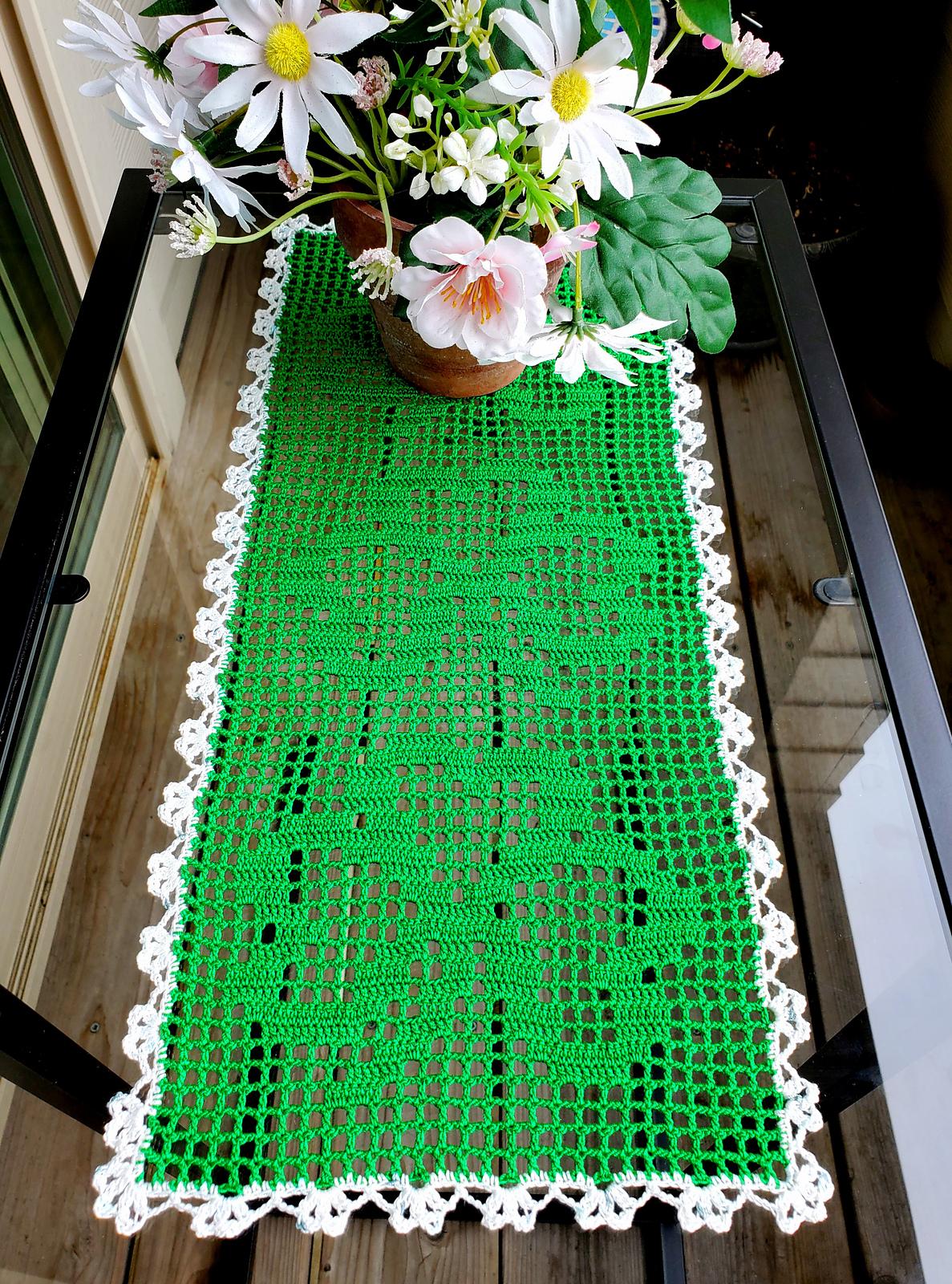 Shamrock Table Runner
