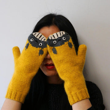 Totoro Mittens