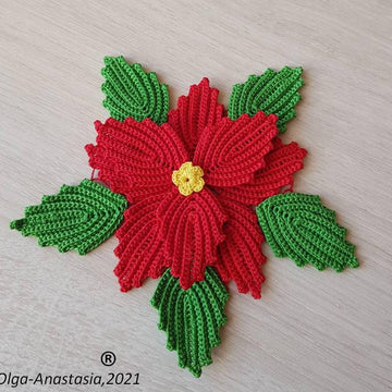 Poinsettia doily