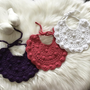 Daphne Baby Bib & Bonnet Set N 486