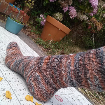 October Day(e) Socks