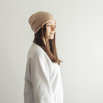 Slouchy Beanie for women+ Super easy knit hat + VIDEO