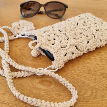 Mobile phone crossbody shoulder bag crochet pattern T32