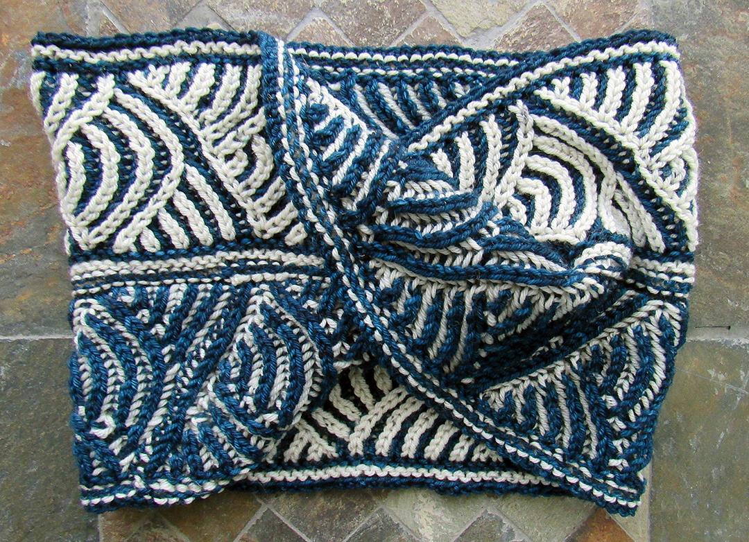 Mirror Mirror Hat & Cowl