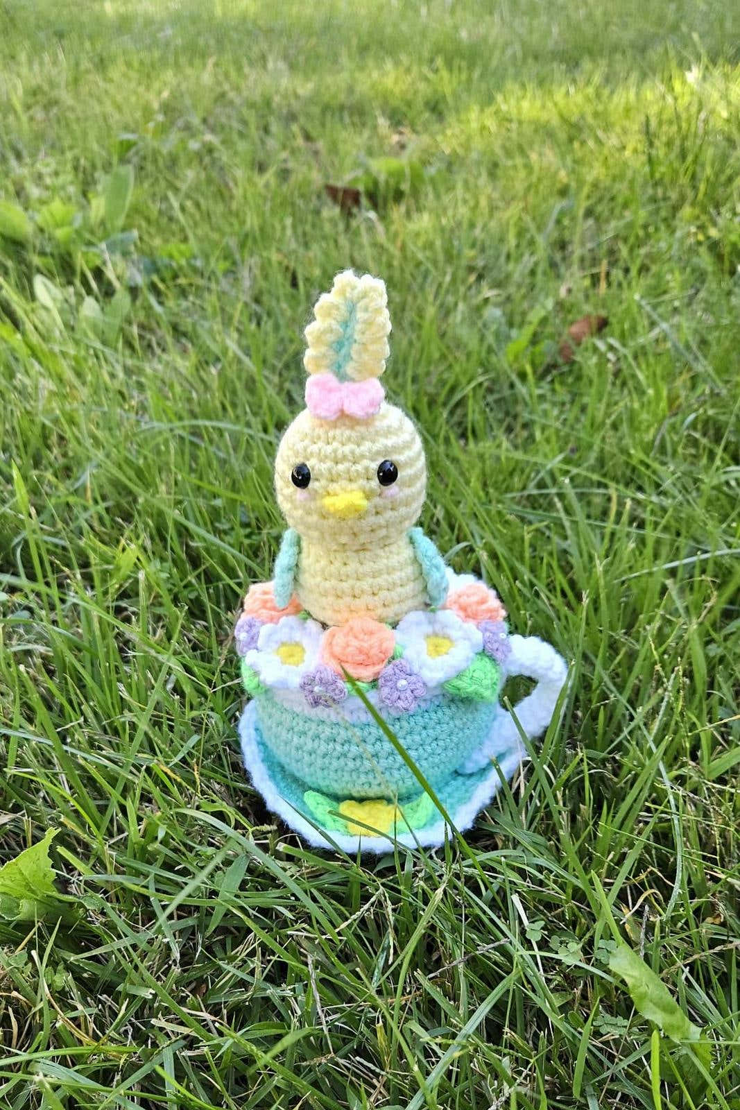 Everlasting Spring Garden Teacup