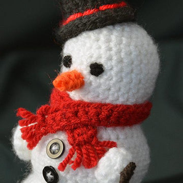 Frosty the Snowman Crochet Pattern, Snowman Amigurumi