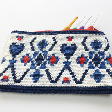Delft Blue hook / pencil case