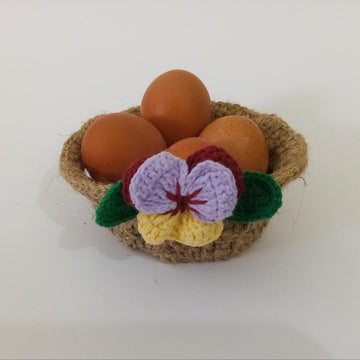 Easter basket with Violets