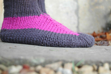 Follow your feet slippers