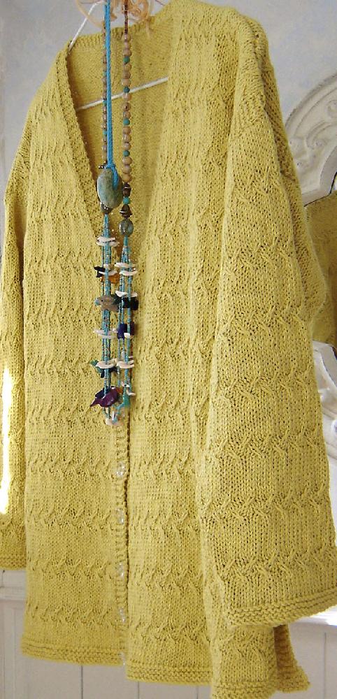 ML173 Side-Splitting Cardigan