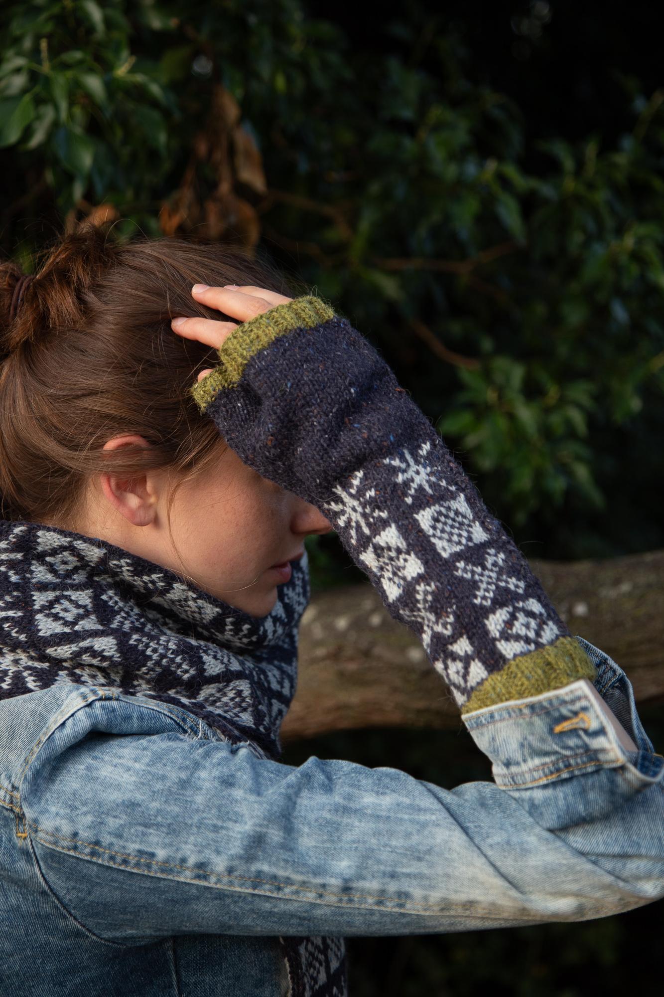 Glen Fairisle Fingerless Mittens