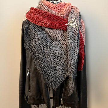 Triangular Scarf "Damia"