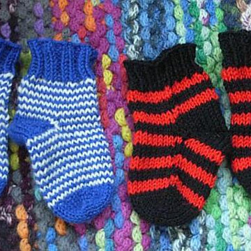 Tiny stripes (baby socks)