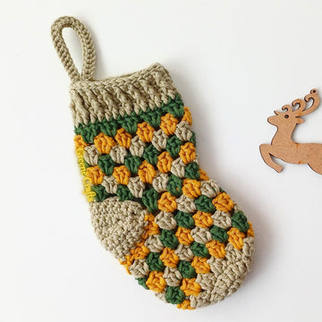 Granny Stitch Christmas Stocking - Crochet Pattern for Advanced Beginners