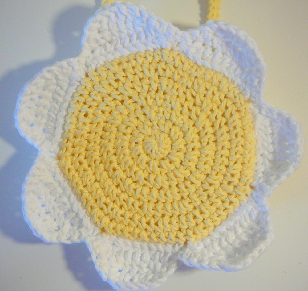 Daisy Bib