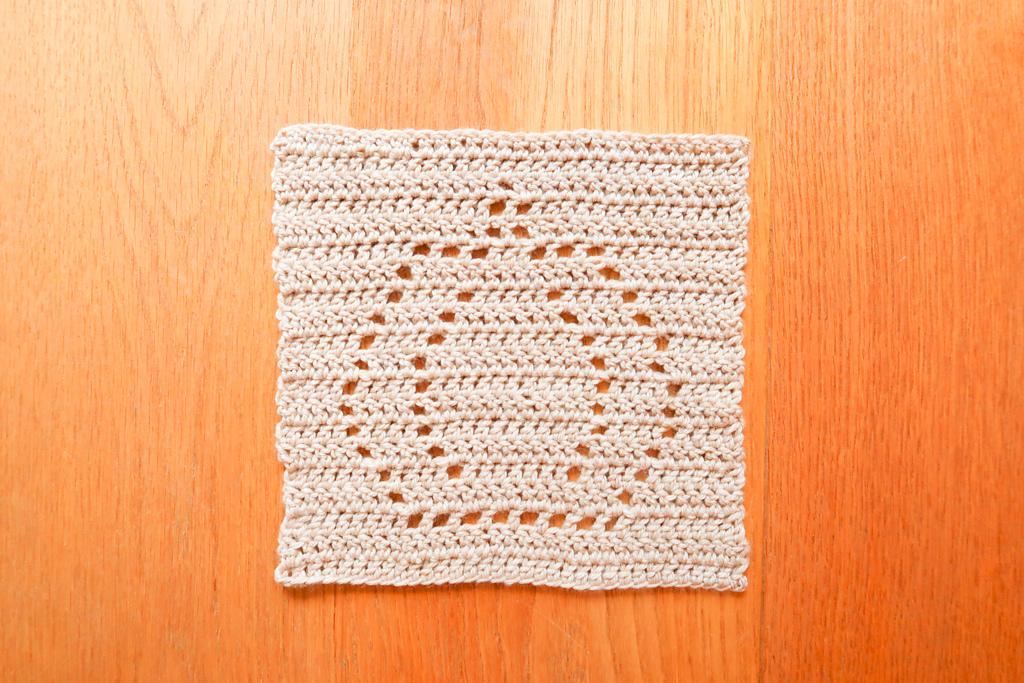 Pumpkin eyelets square