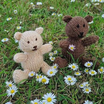 Knitted Teddy Bears