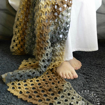 Belle Bee Shawl