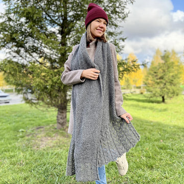 Alpaca blanket scarf