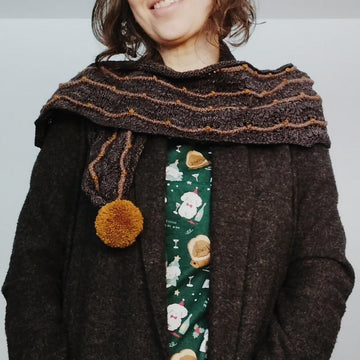 December Garland Scarf