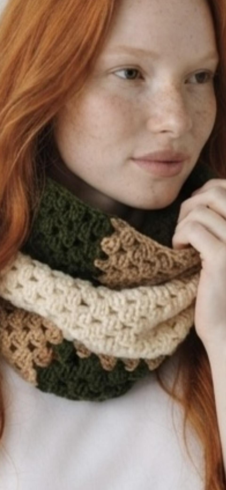 Simple Granny Stripe Crochet Scarf