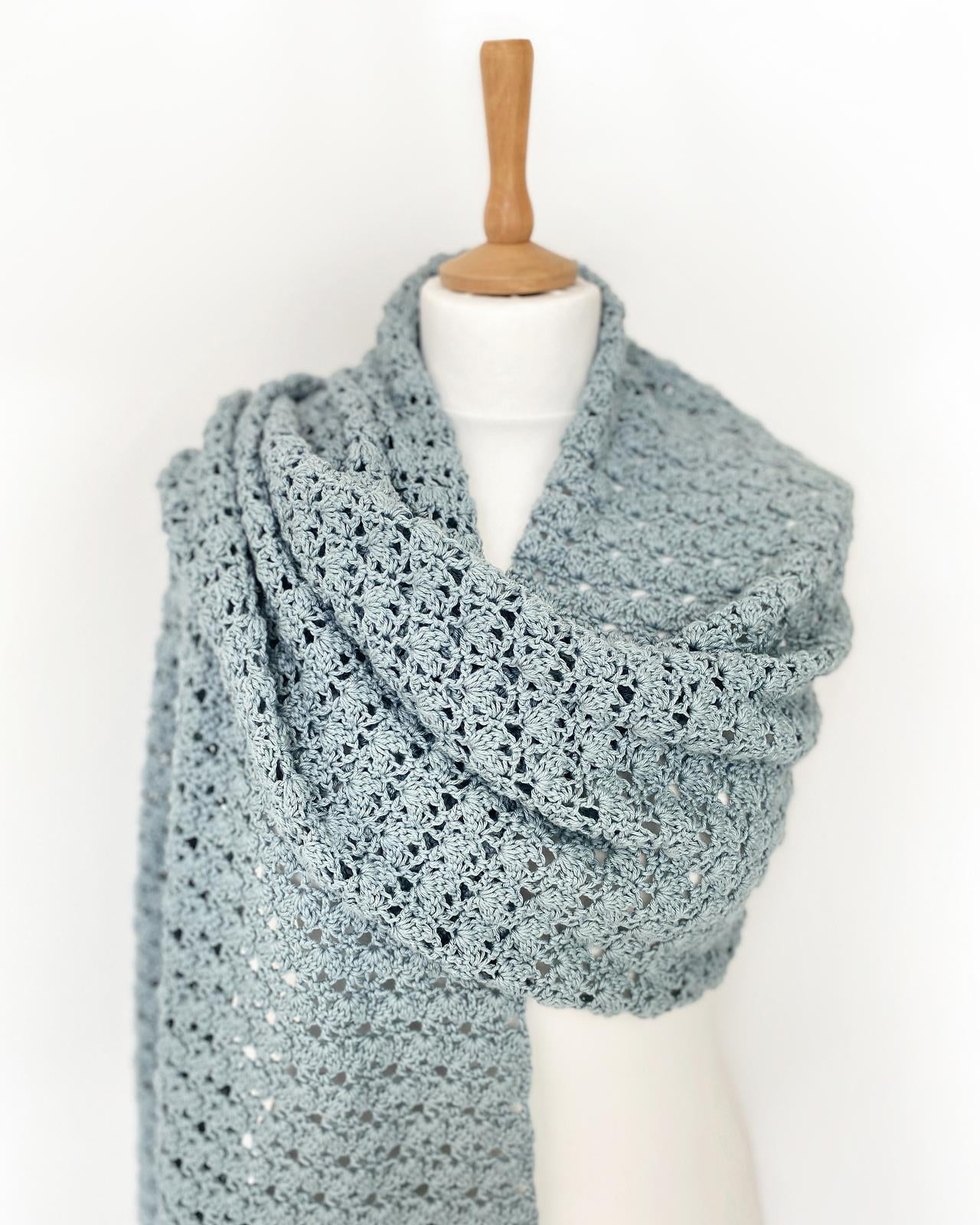 Lacey Lotus Wrap