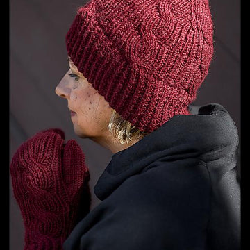 Thornhill Hat and Mittens