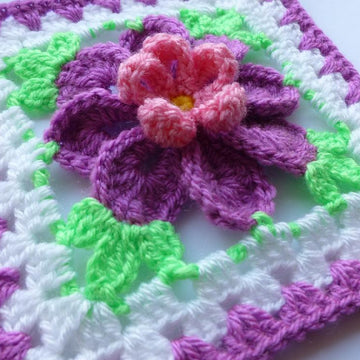 Flower in granny square (3)