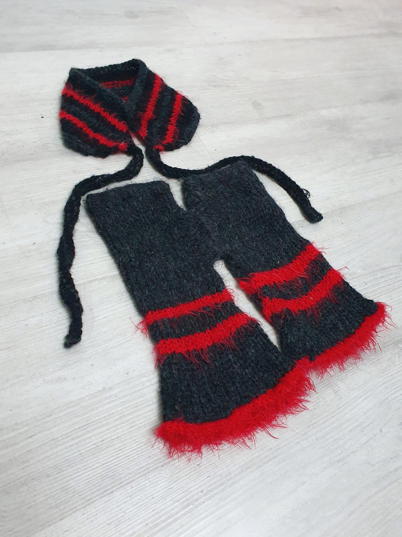 Simple Stripe Wrist and Ear Warmer