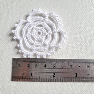 Crochet Netting flower with picots pattern