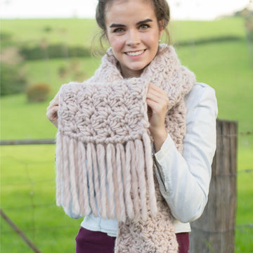 Woodrose Fringe Scarf