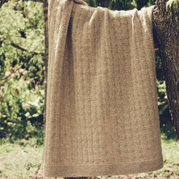 Little Squares Blanket - Bc44