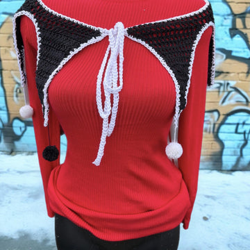 Pompom Crochet Collar